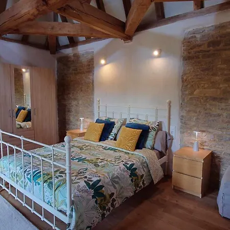 Holiday home Atypique Maison De Charme *